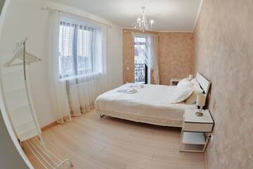 Фото номера Апартаменты с 2 спальнями Апартаменты City centre apartment г. Коломыя 46